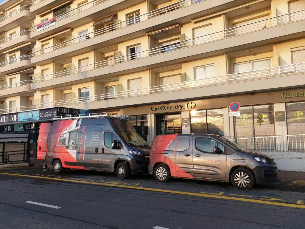 technic-vr-menuiserie-alu-pvc-portail-porte-vitre-fenêtre-veranda-pergola-perpignan-pyrénées-orientales-66